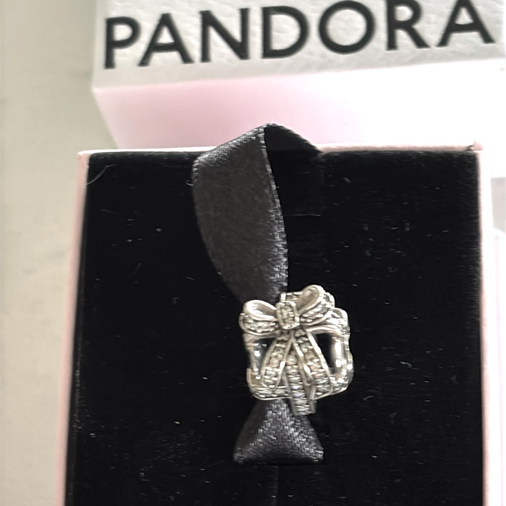 Pandora Silver Bow Charm